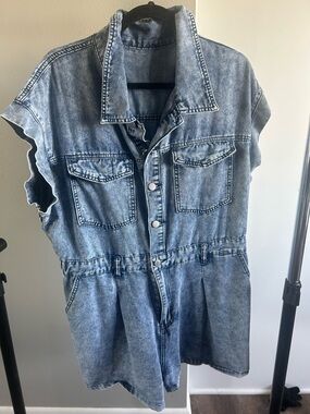 Lightweight Denim Utility Romper/Jumpsuit – Size 2XL